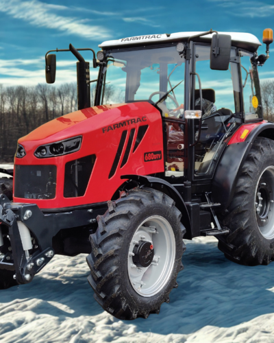 Farmtrac 680DT V czerwony
