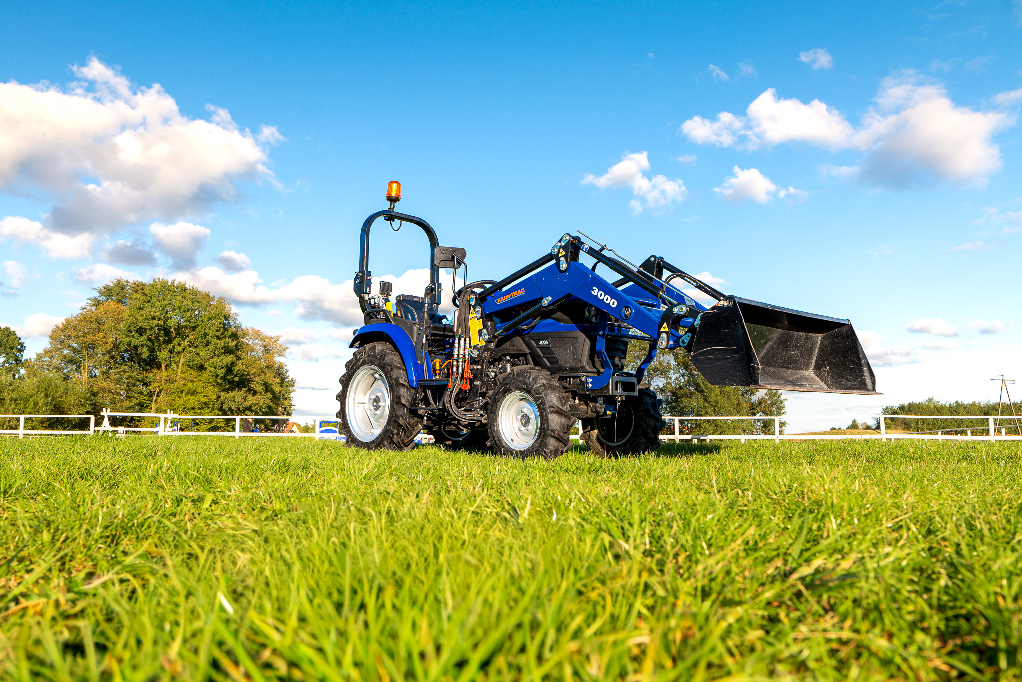 Evolution of the leader. How Farmtrac 26 4WD and PRO version responded to real market needs